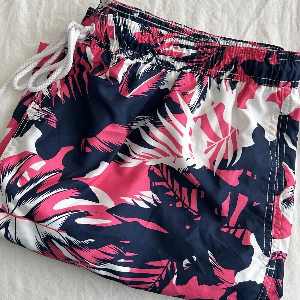 Calvin Klein Men's XXL Swim Shorts Briefs Trunks Blue Pink White Island Camo